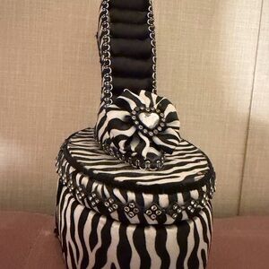 High Heel Black and White Zebra Print Ring Holder & Jewelry Box